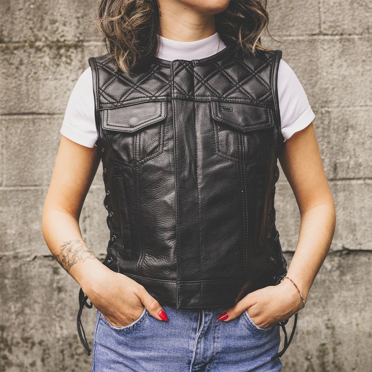 Women's "Bonnie" Motorcycle Leather Vest - Diamond Quilt